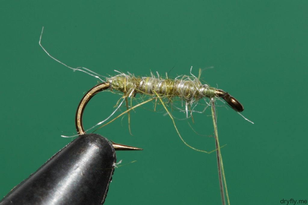 2013.04.dryfly.me.dubbing_hares_ear_plus_with_wire