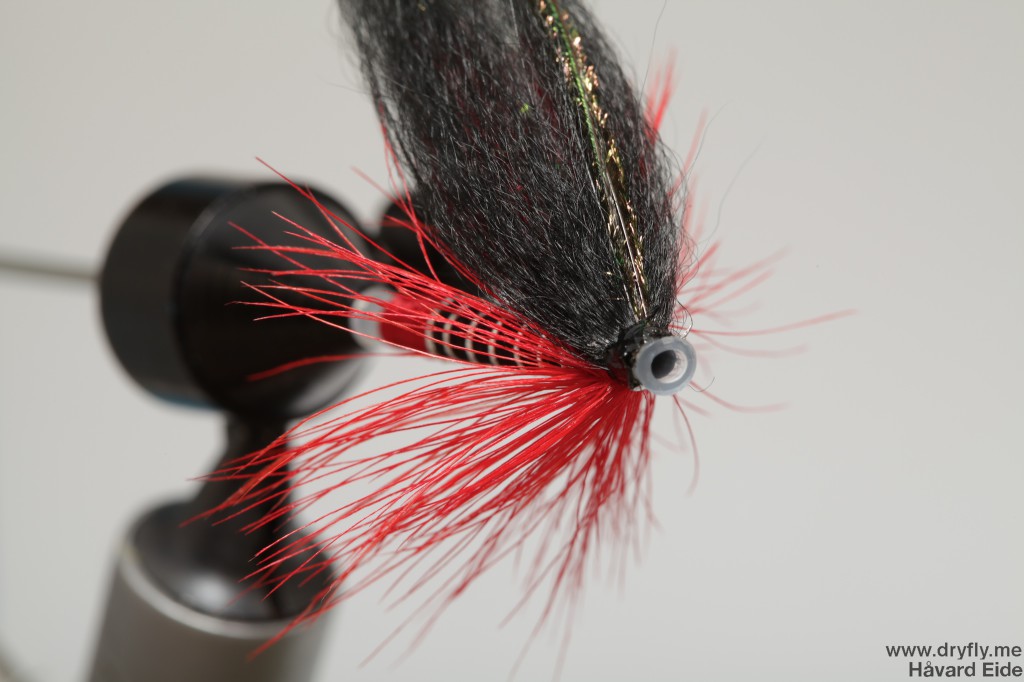dryfly.me.2013.12.21.tube_red_black_front