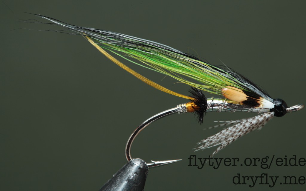 2015.07.31.dryfly.me.silver_grey